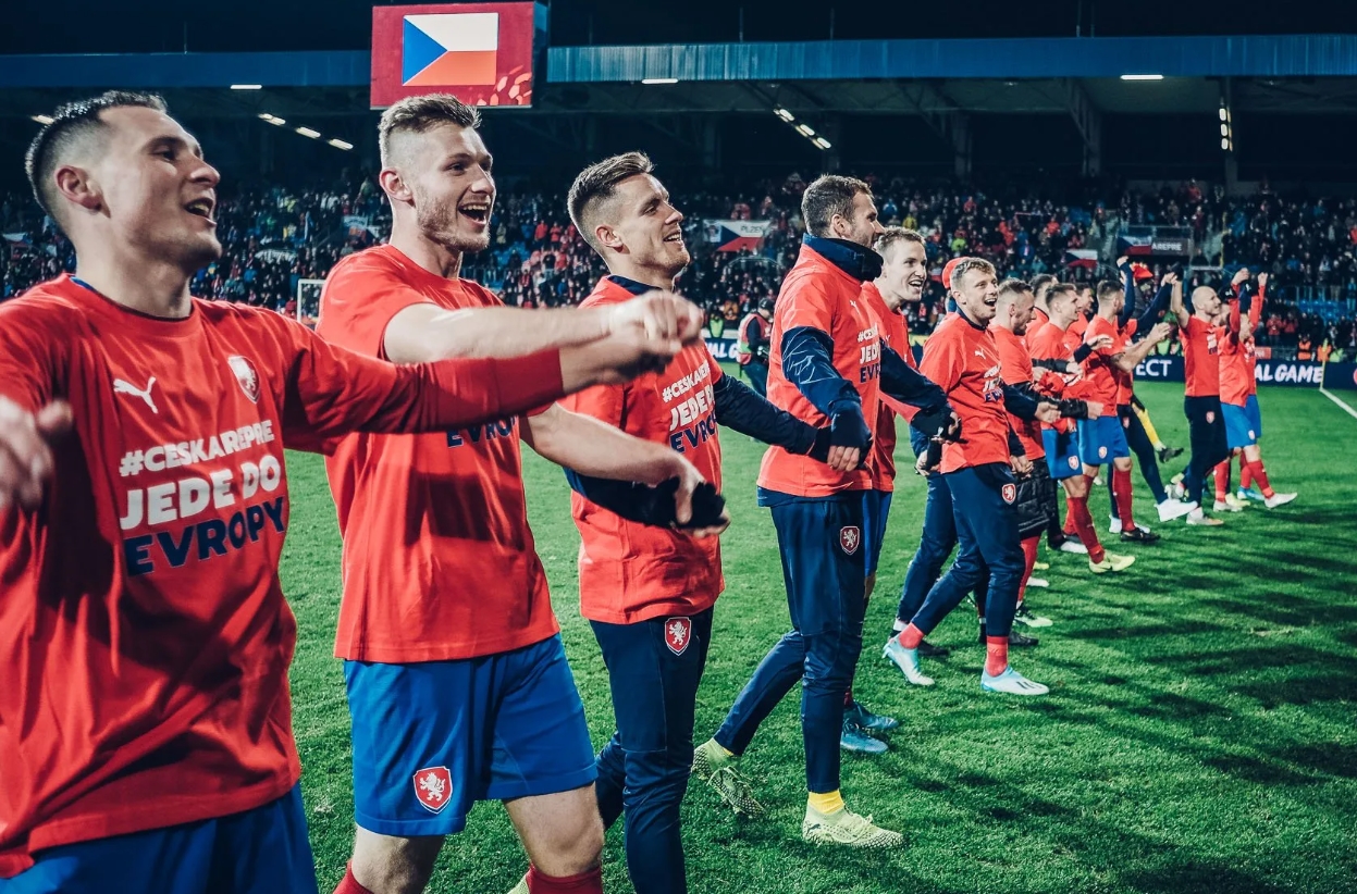 Fanouškovská kultura MFK Karviná Historie a týmová podpora